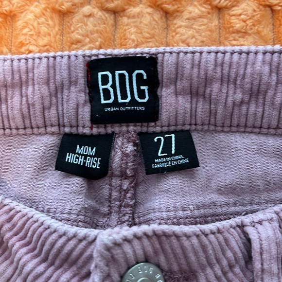 BDG rose pink Mom Jeans size 27 - Picture 2 of 3
